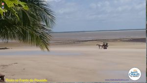 Praia frente a Pousada Chalés do Atlântico